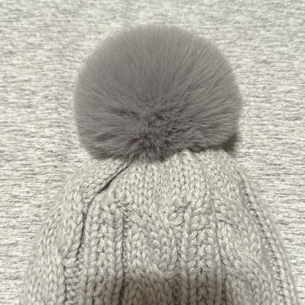Ugg Hat - image 3